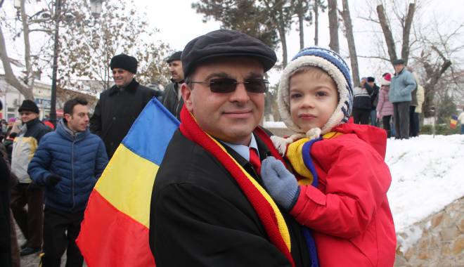 Cum a fost sărbătorită Ziua Națională la Cernavodă - cernavoda1dec2014063-1417510133.jpg