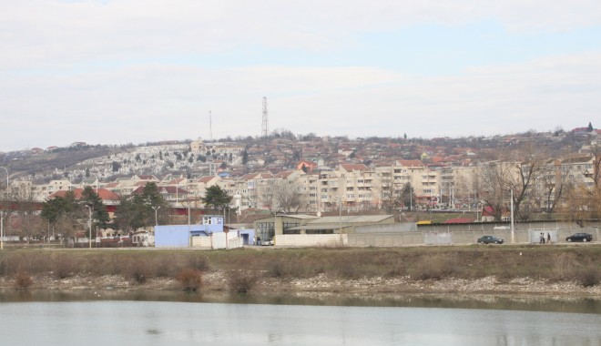 Orașul Cernavodă a intrat în programul de reabilitări - cernavoda234-1368172245.jpg