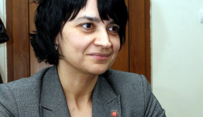 Bătălia pentru Cernavodă. Cine vrea să îi ia scaunul Marianei Mircea - cernavodaprimarmarianamircea4313-1330875452.jpg