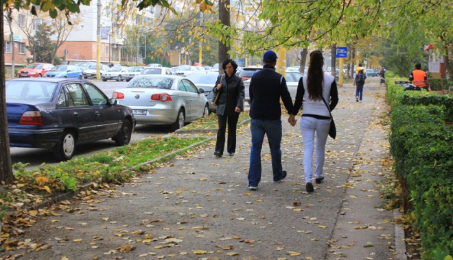 Cer parțial înnorat și maxime  de 22 de grade Celsius,  astăzi, la Constanța - cerpartialinnorat-1413821789.jpg