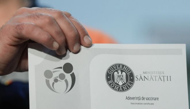 Angajaţii care se vaccinează anti-COVID pot primi trei zile libere - cert-1632985135.jpg