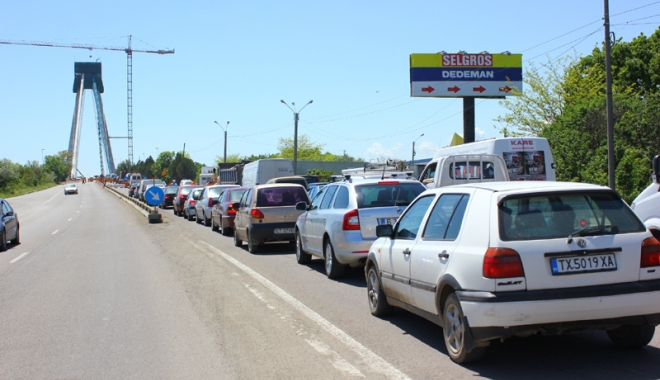 Ce rute vă recomandă polițiștii pentru a scăpa de aglomerație pe litoral - cerute-1467557985.jpg