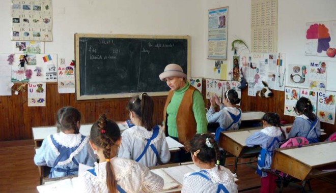 Ce salariu primește un profesor pensionar - cesalariuprimesteunprofesorpensi-1387388593.jpg
