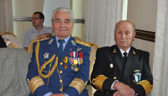 Petre Zamfir și Constantin Gheorghe, declarați cetățeni de onoare ai orașului Constanța - cetatenideonoare-1379520813.jpg