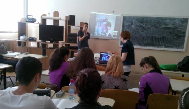 Ce vor elevii să se schimbe în învățământul românesc - cevorelevii-1437666172.jpg