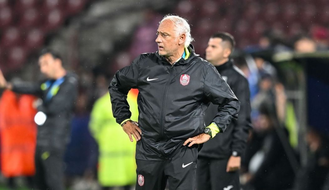 CFR Cluj s-a despărțit de antrenorul Andrea Mandorlini - cfr-antrenor-1761135975.jpg