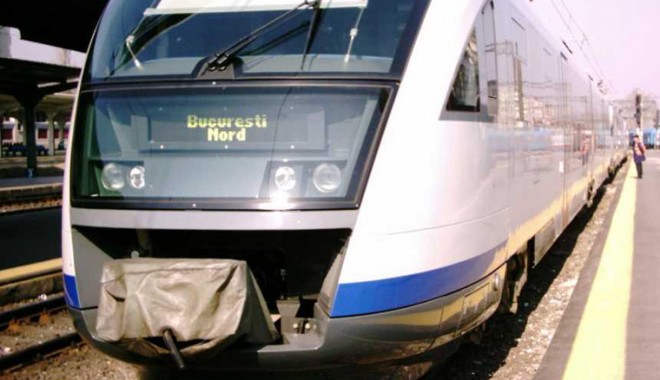 CFR vine cu o nouă ofertă: biletul de weekend! - cfrcalatori-1345025015.jpg