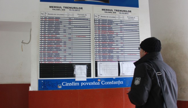 CFR Călători. Garnituri mărite dinspre Constanța spre București. Întârzierile sunt în scădere - cfrcalatorigarnituri-1390907744.jpg