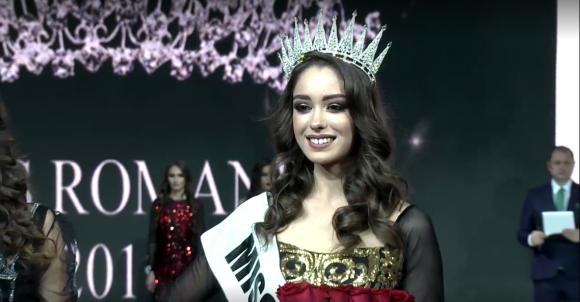 Ea este Miss România 2017! - cg5njnc9ntgwjmhhc2g9owy2owyymtdi-1512461095.jpg
