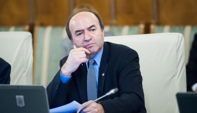 Ministrul Tudorel Toader, precizări despre modificările la Legea Justiției - cgcmdz04mdamagfzad1mogy5ymu2nwm3-1503482789.jpg
