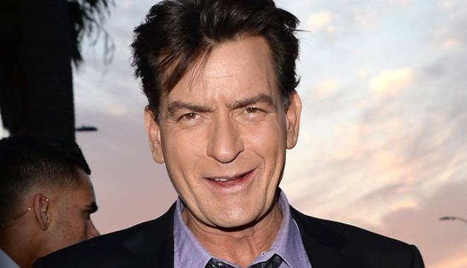 Charlie Sheen, dat în judecată de fosta soție - charliesheen-1453649768.jpg