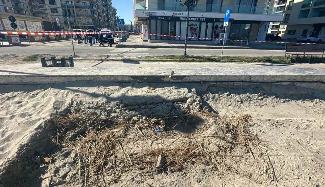 Noi informații despre rezervorul GPL găsit pe plajă. Autoritățile au întocmit un dosar penal - chatgpt-image-mar-10-2026-014217-1773142969.webp