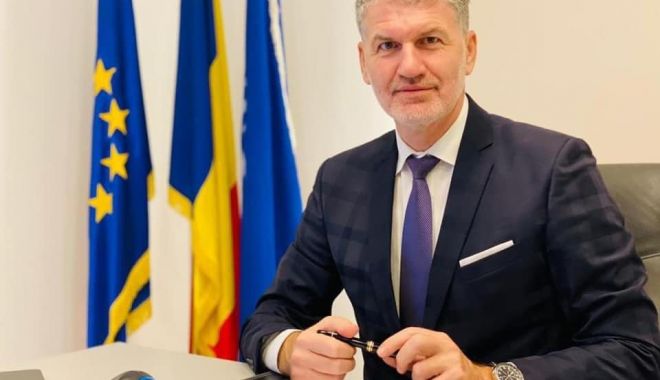Primăria Năvodari dotează unităţile de învăţământ cu echipamente moderne inteligente