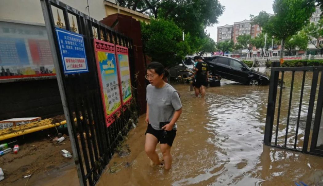 Cel puţin cinci morţi din cauza ploilor torenţiale în China - chinaa-1721554041.jpg