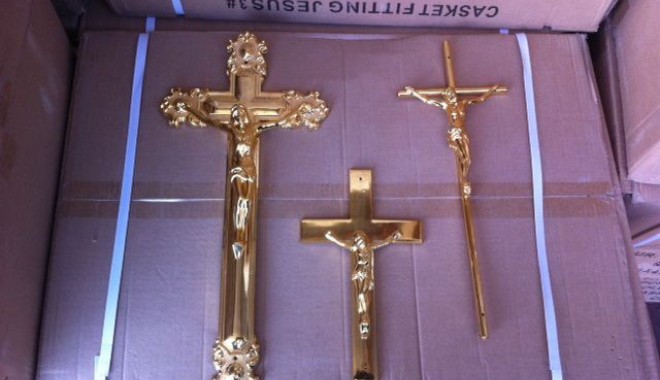 Chinezii ne trimit și cruciulițe - chineziinetrimitsicruciulite-1392311950.jpg
