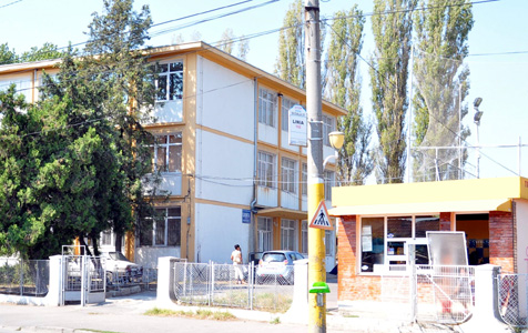 Se verifică magazinele din școli și din apropierea acestora - chioscscoala-1349299140.jpg