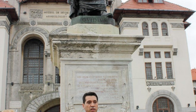 Gigi Chiru vrea să facă din Constanța Capitala Culturii Europene - chirulansareproiectcultural1img8-1337619775.jpg
