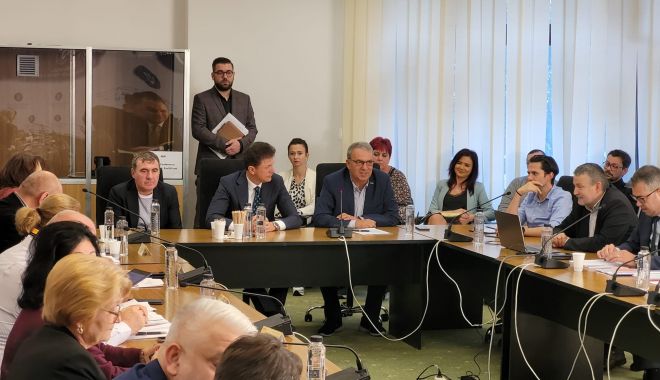 Primarul Vergil Chiţac, optimist că municipiul Constanța va avea un nou stadion - chitacstadion-1664475611.jpg
