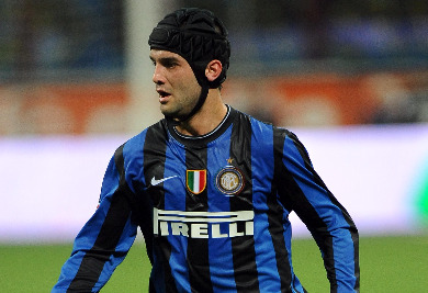 Chivu, aproape de un transfer la Bayern Munchen - chivu-1328367065.jpg