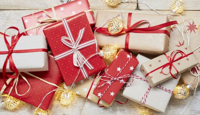 ANPC. Atenţie la produsele achiziţionate în luna cadourilor! Produse aşa-zise ''de lux'', posibil contrafăcute - christmasgiftsforher1597762646-1670669245.jpg