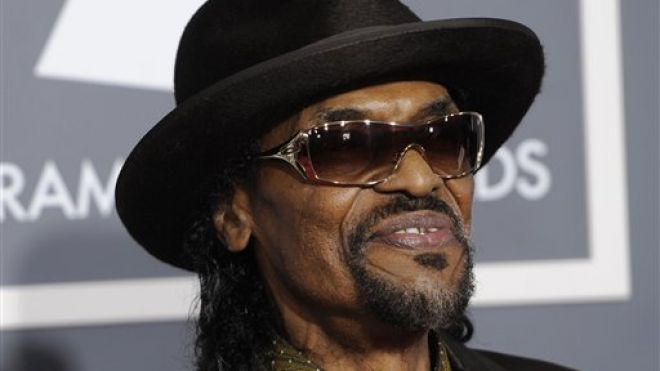 A murit chitaristul Chuck Brown, supranumit 