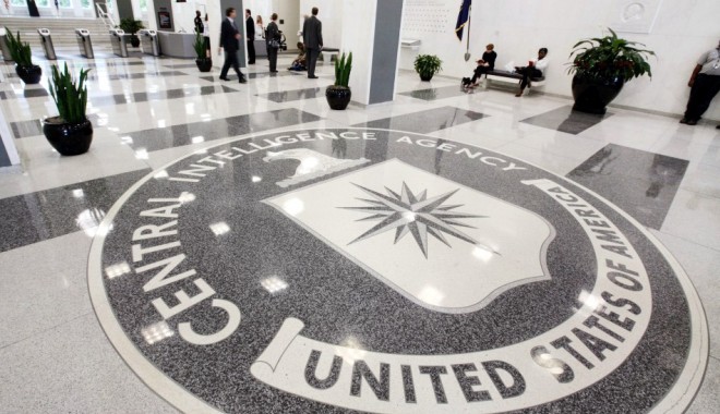 Vrei să te angajezi la CIA? Agenția americană face recrutări pe site-uri - cia-1317821512.jpg