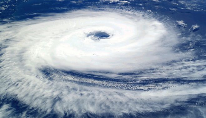 Un ciclon polar lovește România! Meteorologii anunță lapoviță, ninsoare și temperaturi scăzute