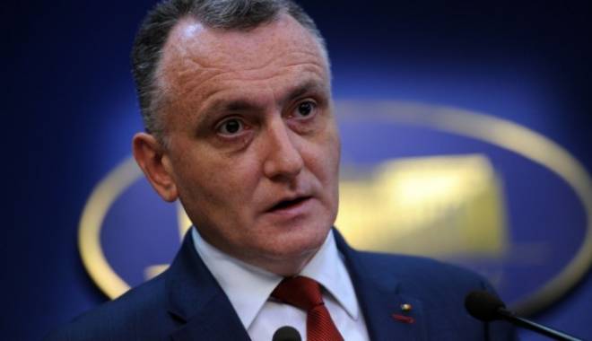 Sorin Cîmpeanu: Din cele 19.000 de școli, doar 7% au autorizații ISU - cimpeanu680x365-1446901192.jpg