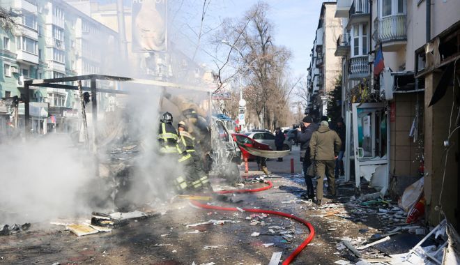 Cinci civili ucişi şi 12 răniţi în bombardamente la Doneţk - cinci-1655634437.jpg