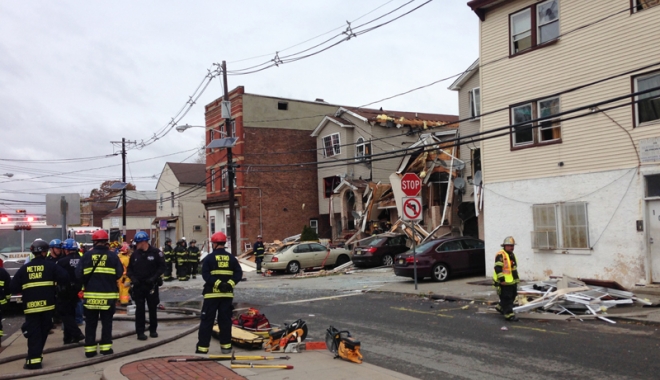 Cinci persoane reținute și încă un dispozitiv exploziv găsit la New Jersey - cinciarestatisiincaundispozitiv-1474290316.jpg