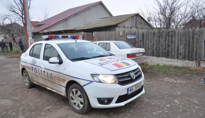 Cinci bărbați din Valu lui Traian, arestați după ce și-au făcut de cap într-un club - cinciindivizidinvaluluitraian-1426531305.jpg