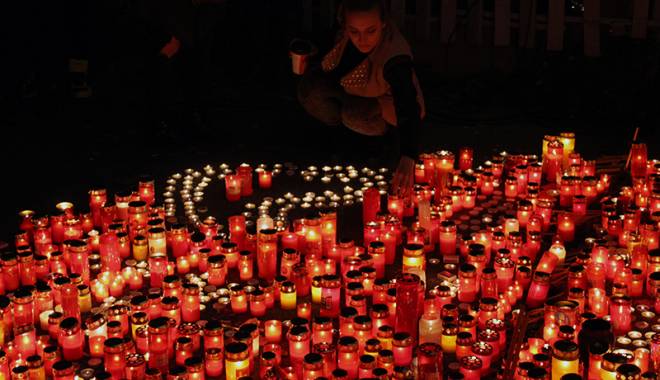 Cine răspunde pentru tragedia din Club Colectiv - cine-1446396782.jpg