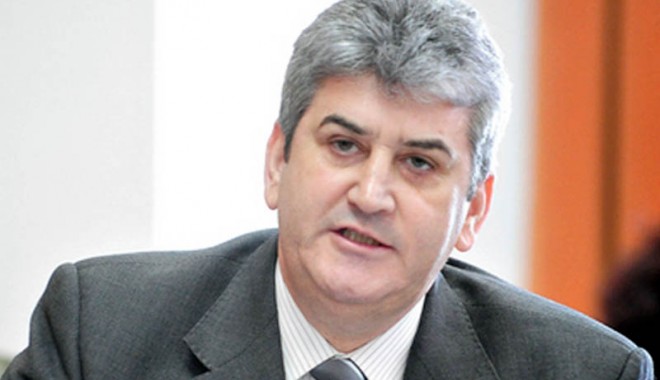 Gabriel Oprea către prefecți: 