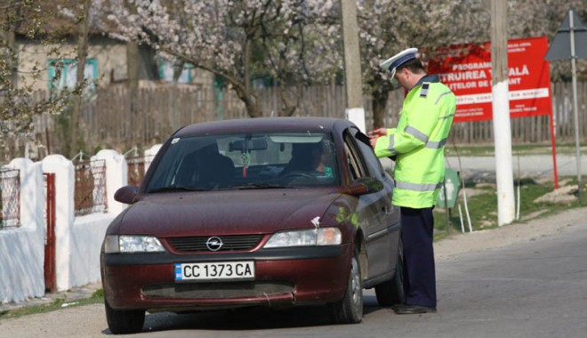 Incoruptibilii din Poliția Constanța - ciocarliadesuspolitiacirculatiec-1307466482.jpg