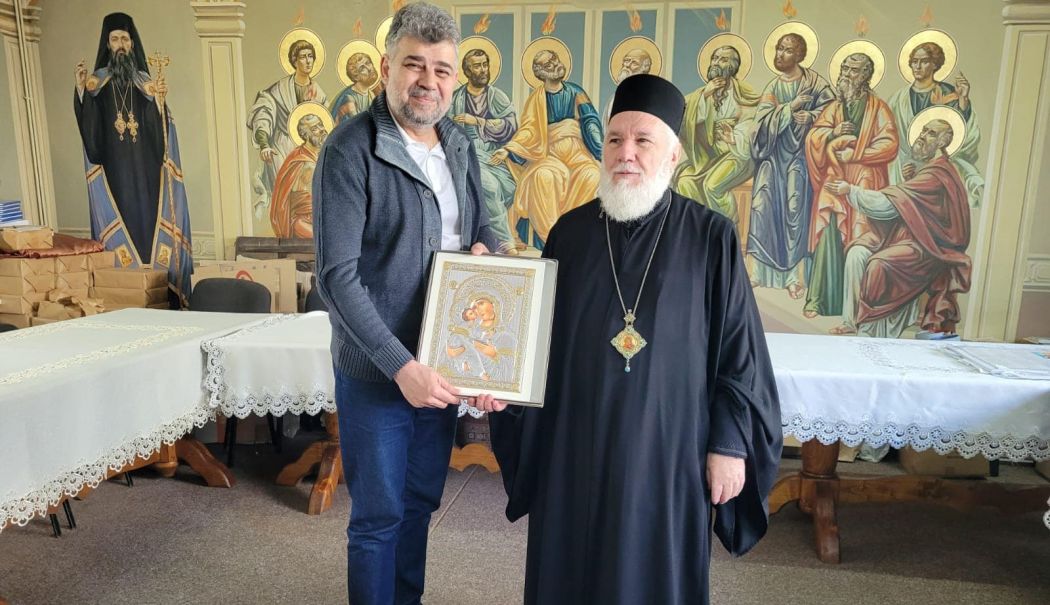 Unde se roagă politicienii de Paște. Premierul, vizită la Episcopia Ortodoxă din Tulcea - ciolacu-tulcea-1714759493.jpg