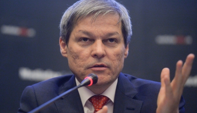 Cioloș anunță măsuri privind reforma în administrație - ciolos-1459934680.jpg