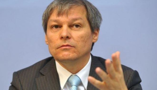 Dacian Cioloș o reclamă pe Carmen Dan la Parchet după violențele din Piața Victoriei - ciolos-1534167923.jpg