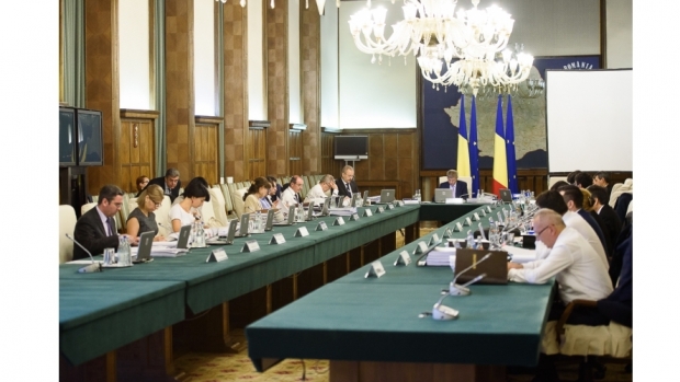 Guvernul a decis când vor avea loc alegerile parlamentare - ciolos35734300-1472649523.jpg