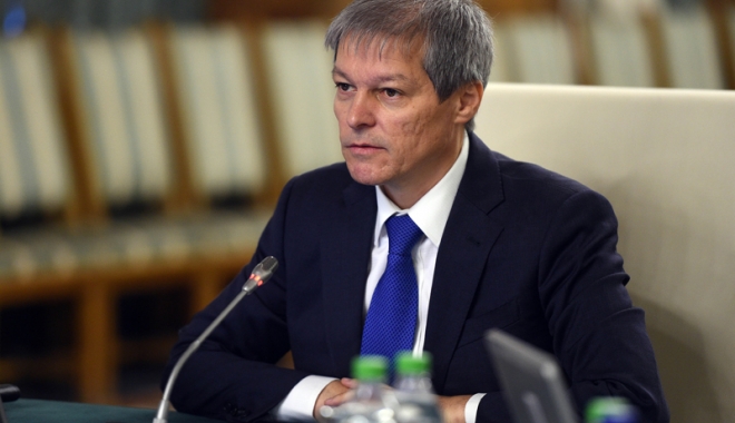 Dacian Cioloș: 