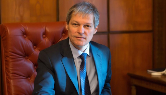 Dacian Cioloș: Unioniștii au spus că vor dezbateri cu oameni politici - ciolosunionisti-1477318139.jpg