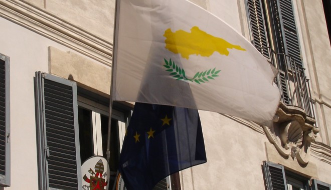 Costurile planului de salvare a Ciprului au crescut de la 17,5 la 23 de miliarde de euro - cipru-1365695919.jpg