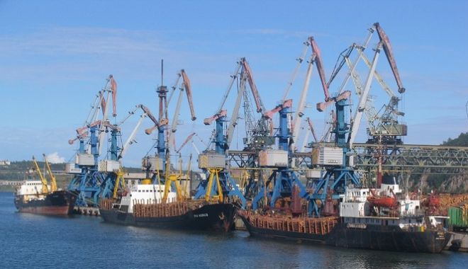 Circa o sută de nave străine sunt blocate în porturile ucrainene - circaosutadenavestrainesuntbloca-1647454707.jpg