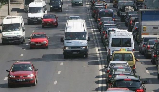 Noi reguli de circulație în vigoare pe șoselele din România