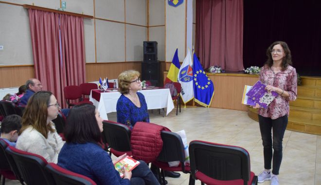 Părinții elevilor din Cumpăna au „Citit cu voce tare”