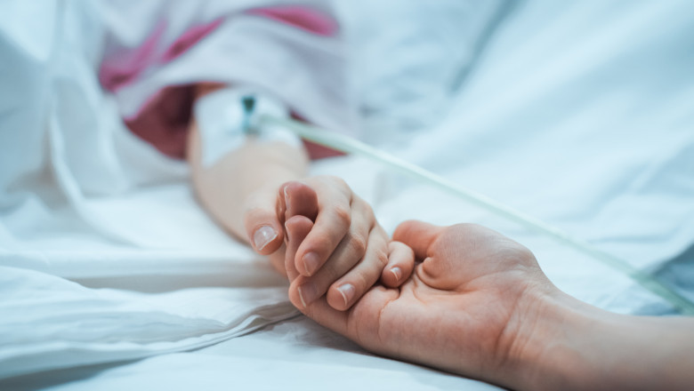 Cinci copii și un adult au fost transportați de urgență la spital! S-au intoxicat cu ciuperci otrăvitoare