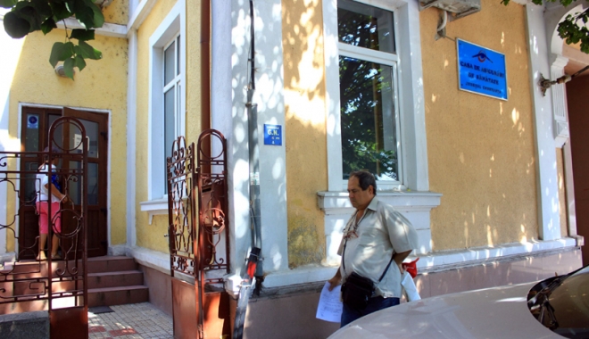 Casa de Asigurări de Sănătate, în pană de personal - cjas-1492427511.jpg