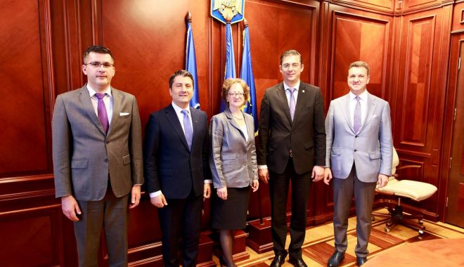 Ambasadorul Austriei în România, vizită la CJC - cjc-1524059771.jpg