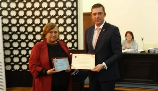 Aurelia Lăpușan și Doina Păuleanu, cetățeni de onoare ai județului Constanța - cjc2-1548850539.jpg
