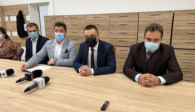 Mihai Lupu, prezent la finalizarea lucrărilor Liceului „Emil Racoviţă” din Techirghiol - cjctechirghiol-1636395816.jpg