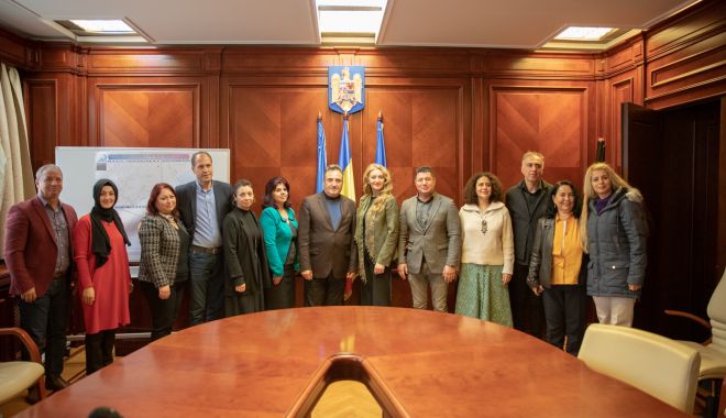 Liceul din Techirghiol s-a înfrăţit cu o şcoală din Turcia. Întâlnirea a avut loc la CJC - cjcturcia-1668536532.jpg